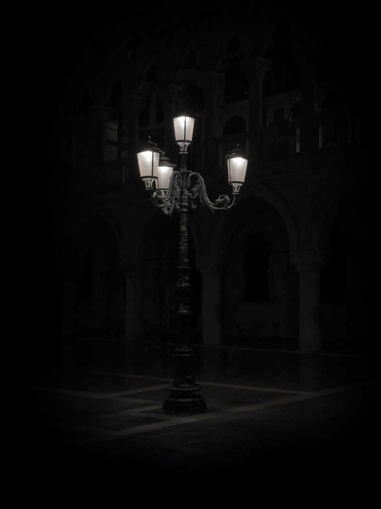 Eyewear of the Hidden City